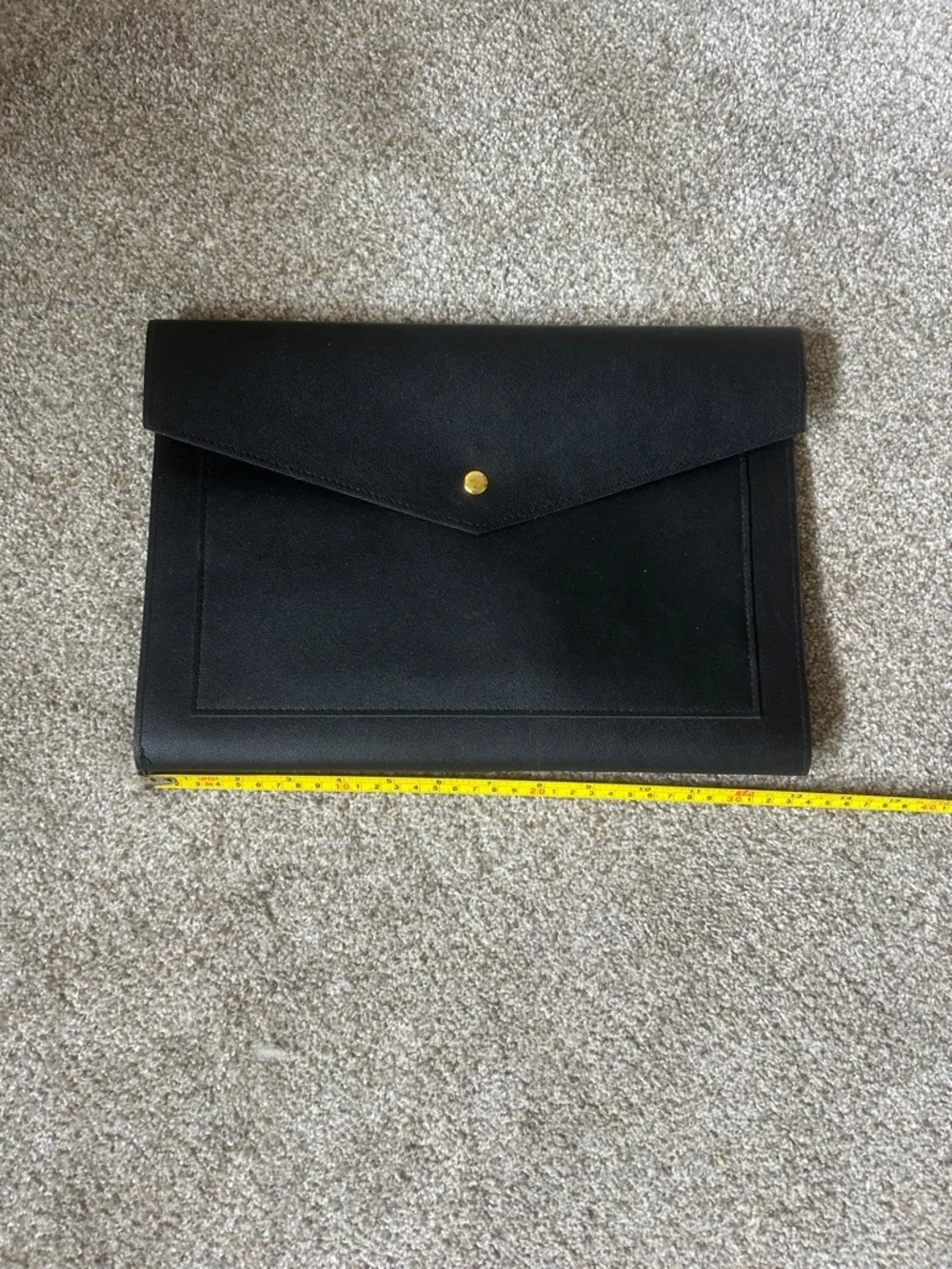 Glass Ladder & Co The Megan Portfolio Clutch in Black